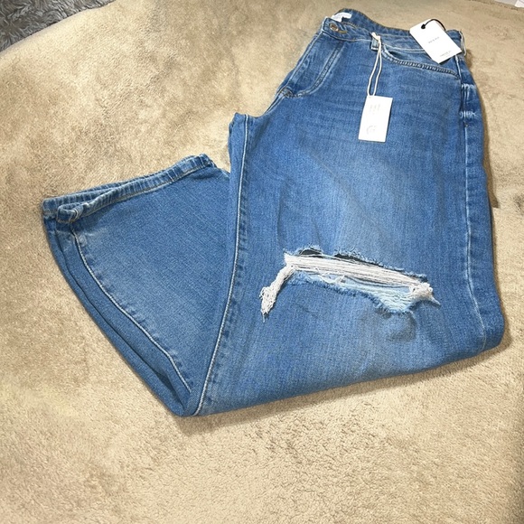 Forever 21 90’S Fit Pinch Waist, Loose Fit Relaxed Leg Women’s Jeans Size 14 NWT - Picture 1 of 7